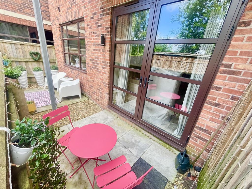 Additional image 11 of 1 bed flat for saleBollin Heights, Macclesfield Road, Wilmslow SK9