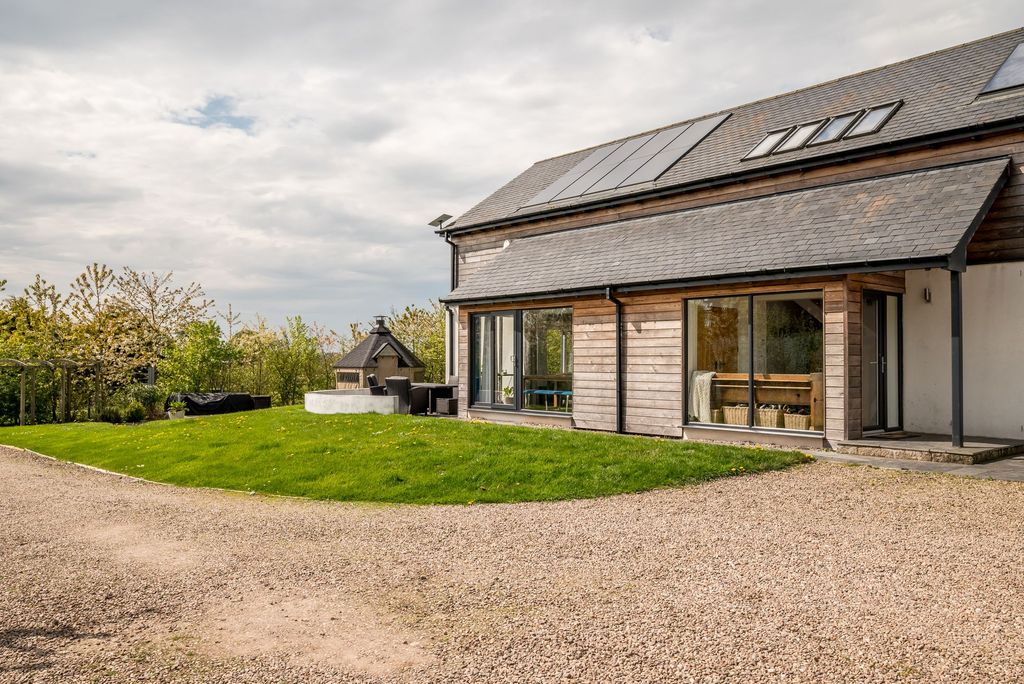 Additional image 26 of 5 bed detached house for sale1 Denside Park, Wellbank, Broughty Ferry DD5