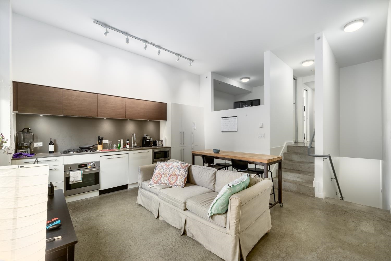208-150 Cordova Street E, Vancouver, BC, V6A 0E7