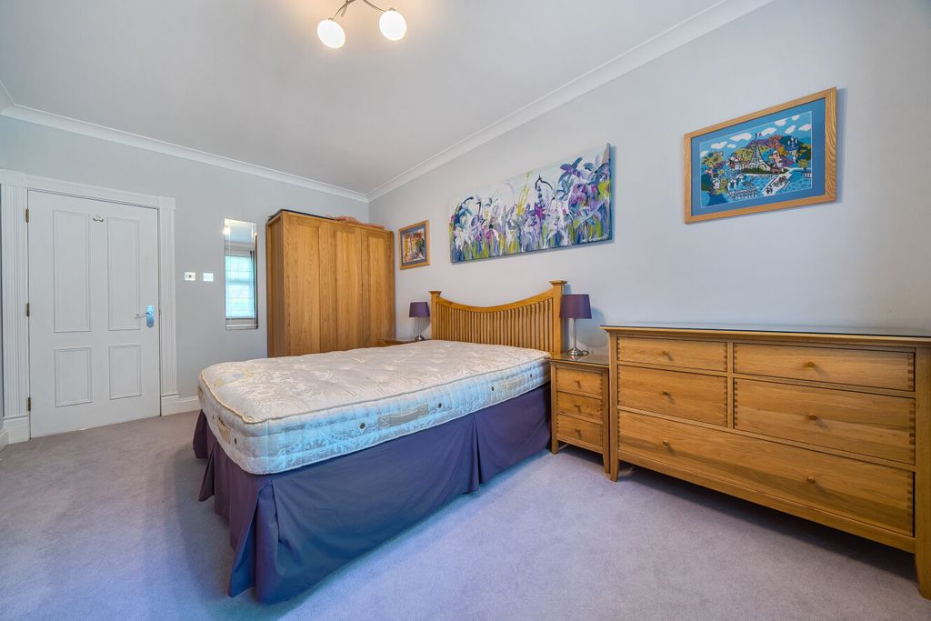 Additional image 19 of 2 bed flat for saleKemnal Road, Chislehurst BR7