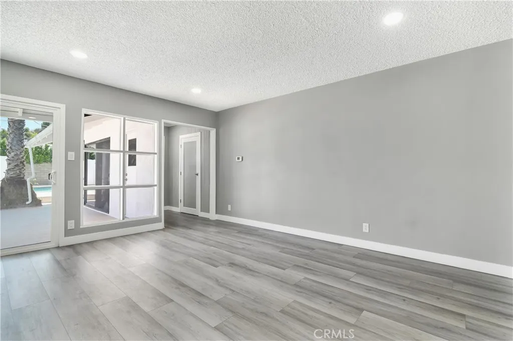 Additional image 3 of 18234 Sugarman Street, Tarzana, CA 91356