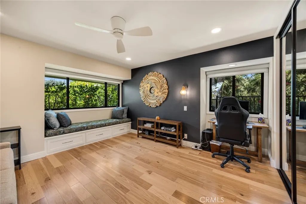 Additional image 30 of 3854 Hampstead Rd, La Canada Flintridge, CA 91011