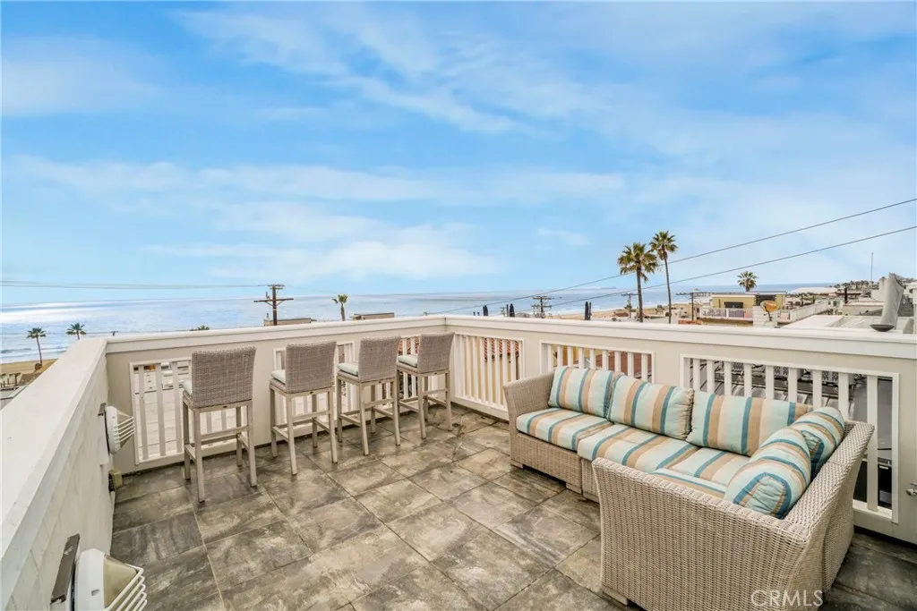 Additional image 5 of 135 33rd, Hermosa Beach, CA 90254