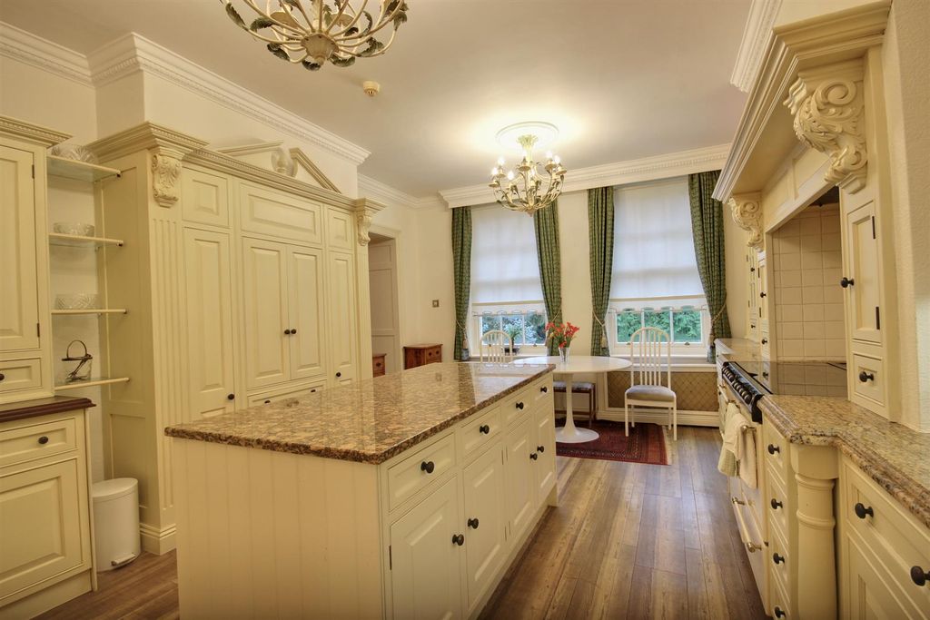 Additional image 24 of 2 bed flat for saleHall Park, Swanland, North Ferriby HU14