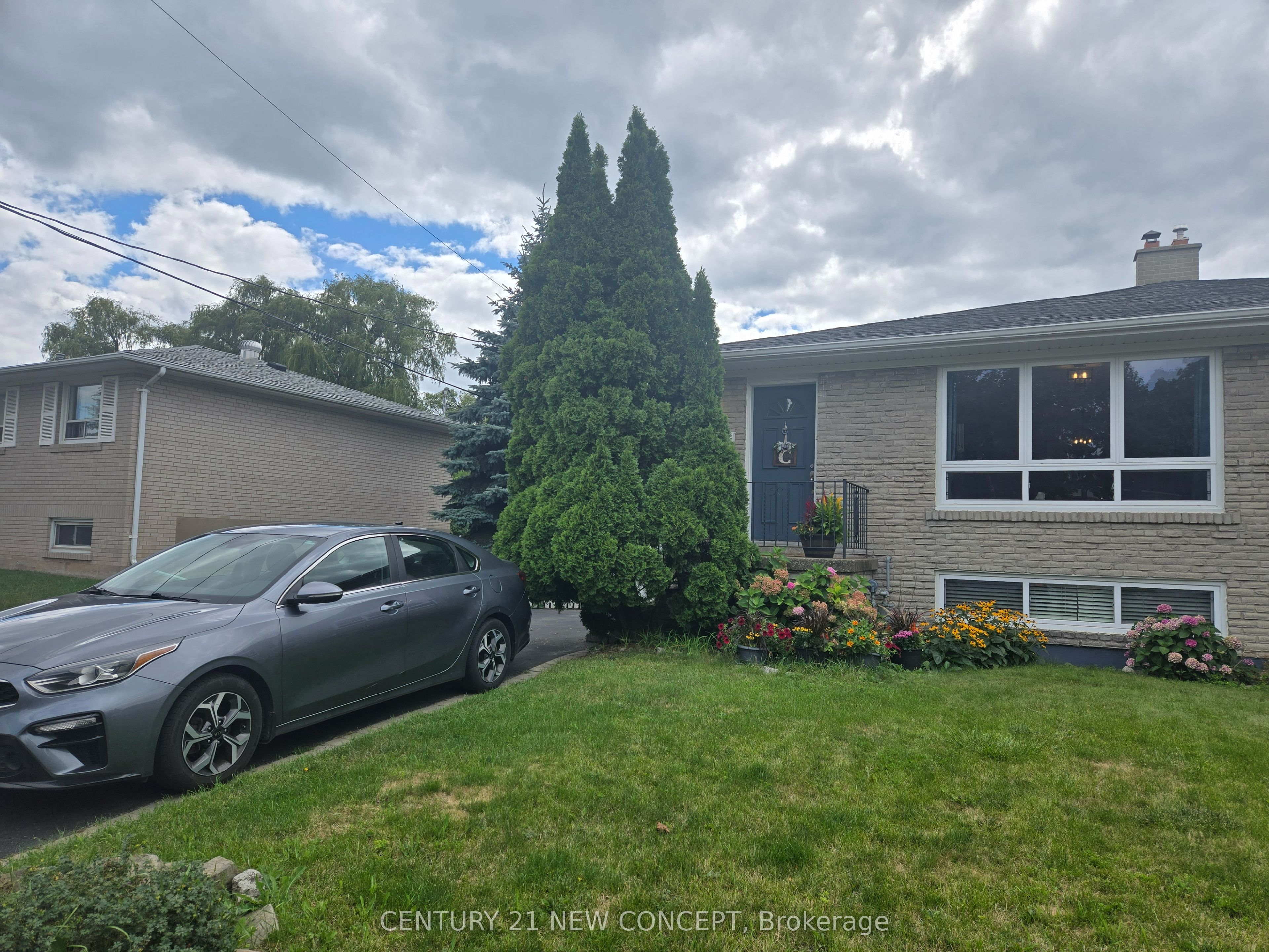 412 Melores Drive, Burlington, ON, L7L 4T8