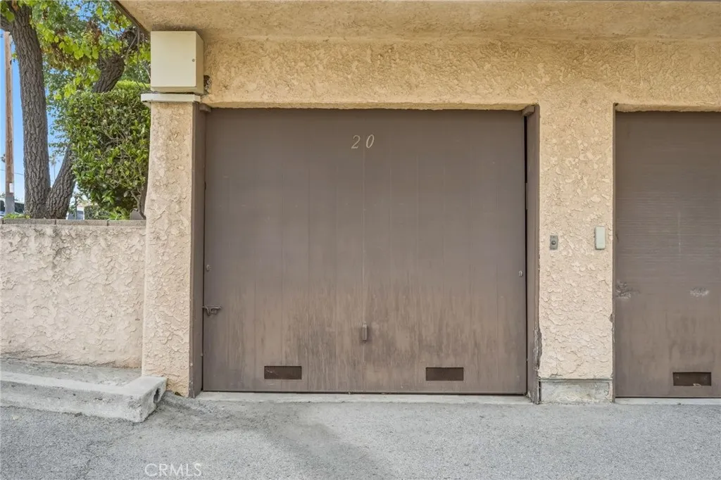 Additional image 51 of 7255 Balboa Blvd Unit 20, Lake Balboa, CA 91406