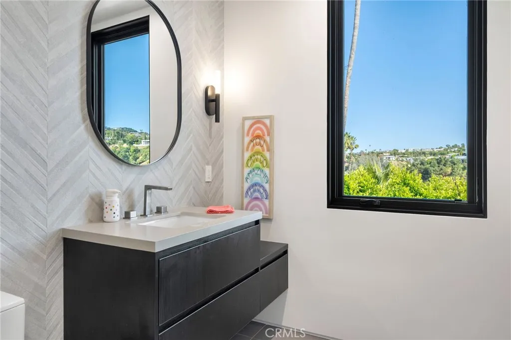 Additional image 106 of 16988 Strawberry Drive, Encino, CA 91436
