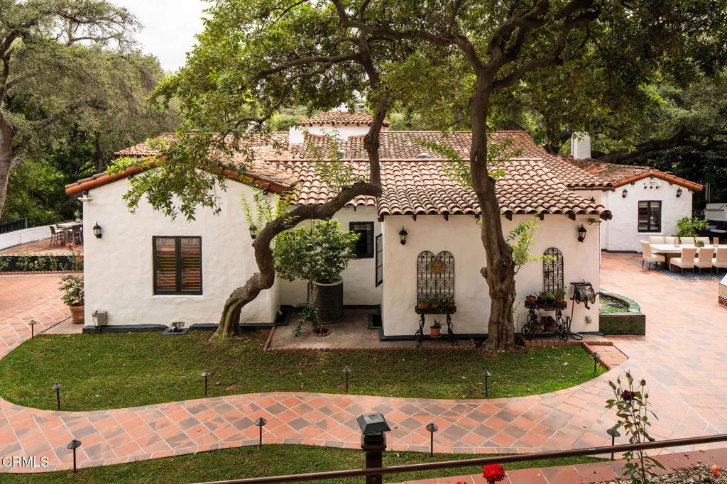 Additional image 102 of 201 La Vereda Road, Pasadena, CA 91105