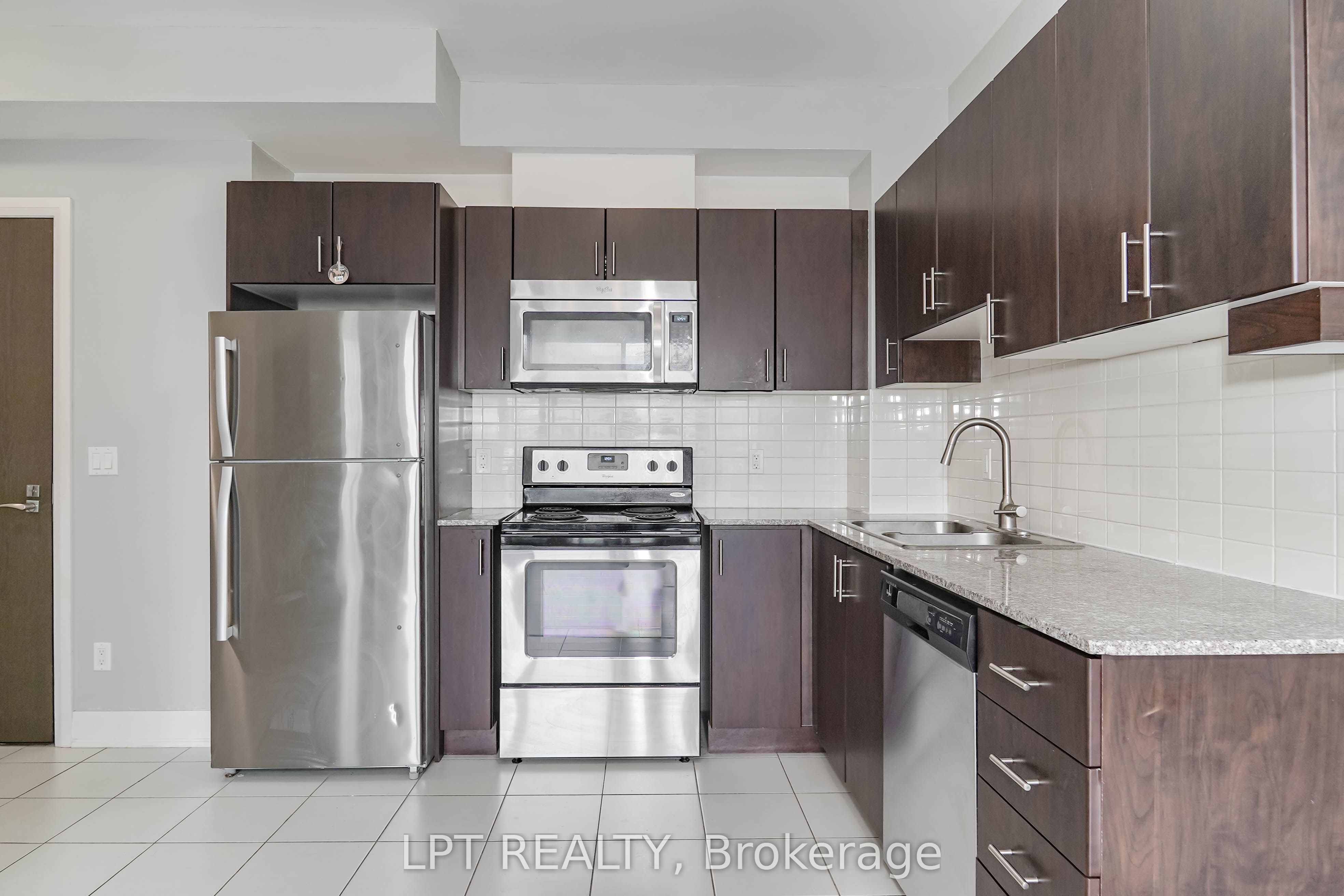 Additional image 5 of 312-2900 Highway 7 N/a W, Vaughan, ON, L4K 0G3