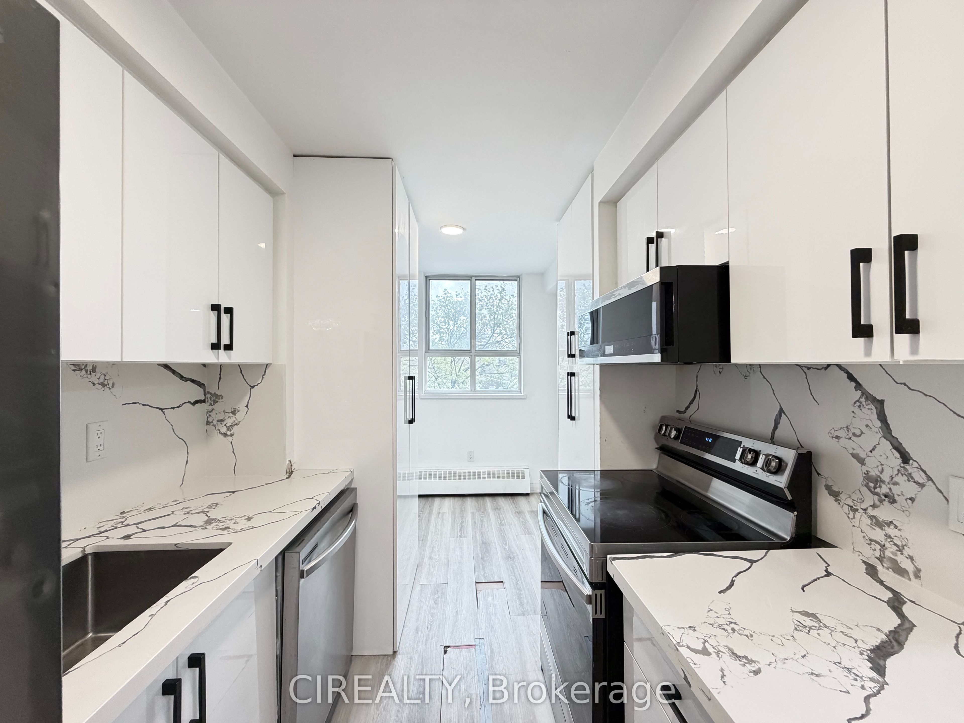 Additional image 2 of 411-1615 Bloor Street, Mississauga, ON, L4X 1S2