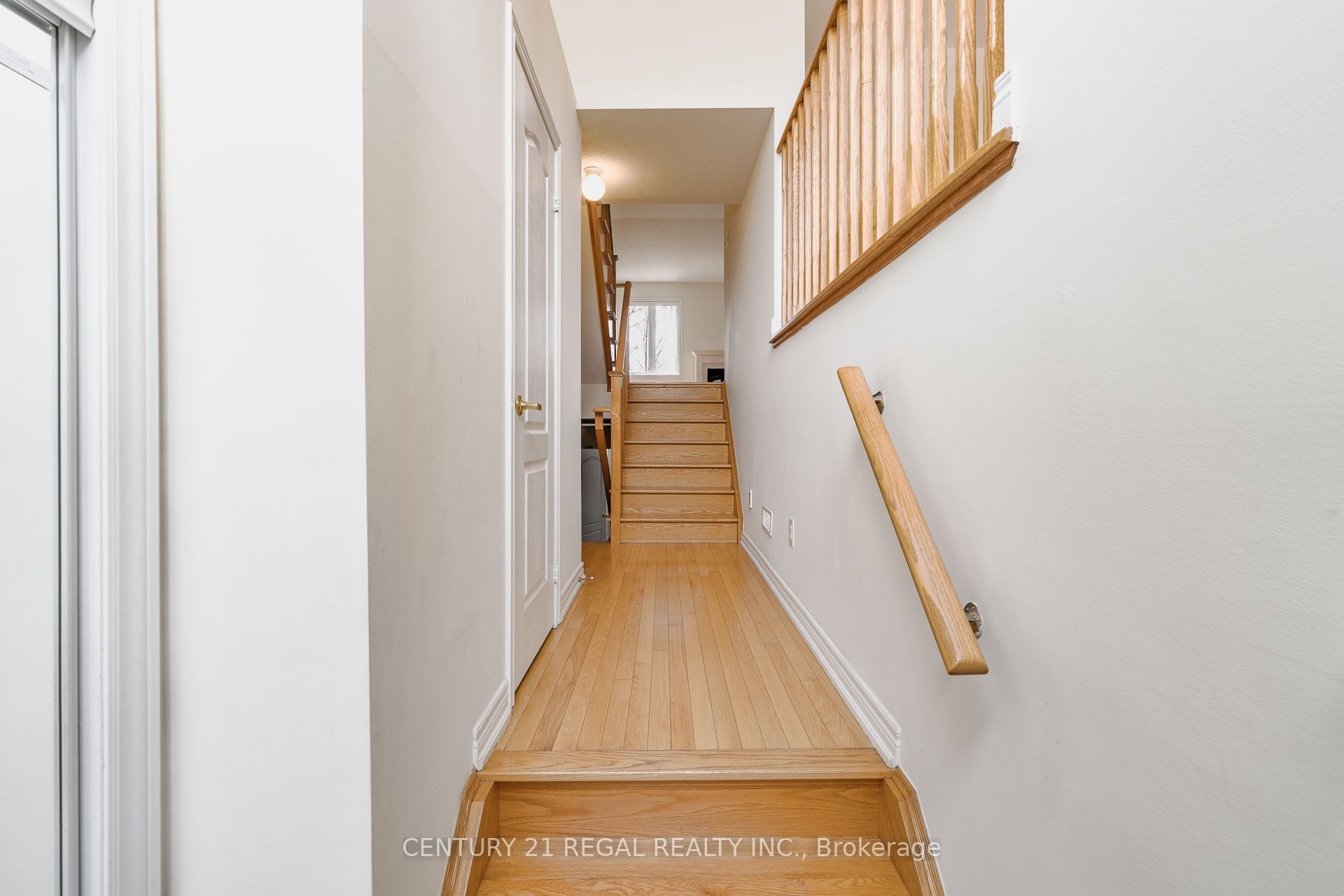Additional image 4 of 27 Belanger Crescent S, Toronto, ON, M1L 0H3