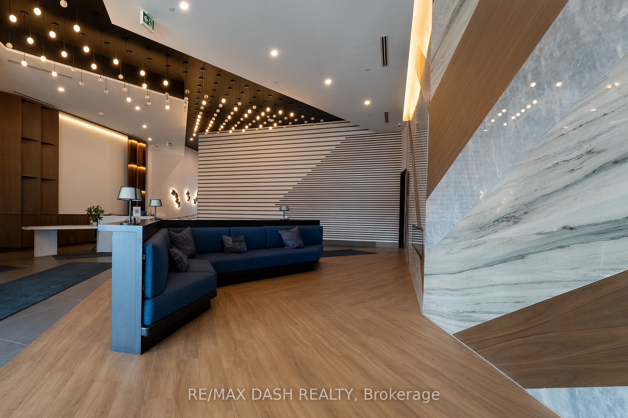 Additional image 4 of 404-1037 The Queensway Avenue, Toronto, ON, M8Z 0H5