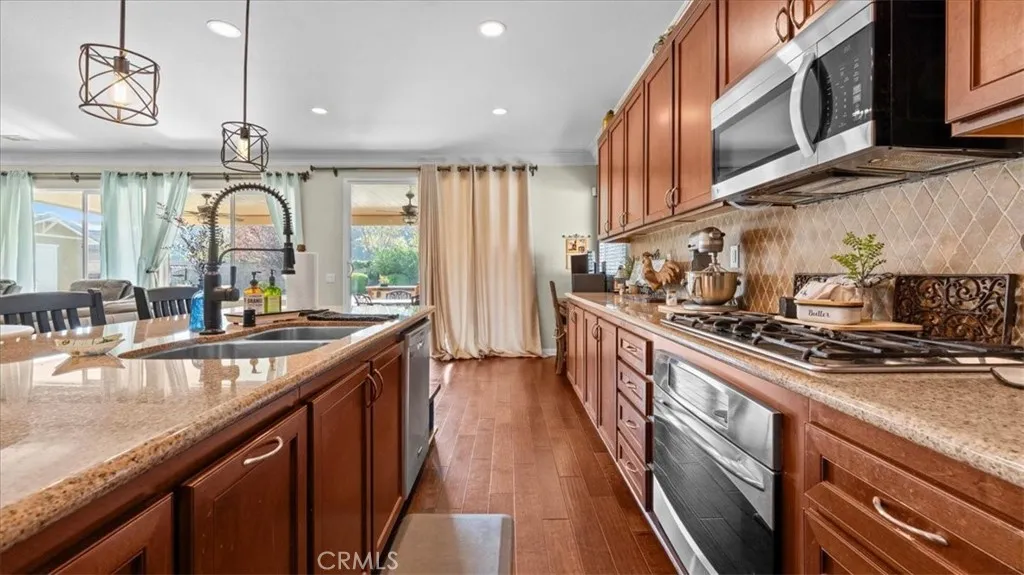 Additional image 46 of 14979 Corvalis Court, Eastvale, CA 92880