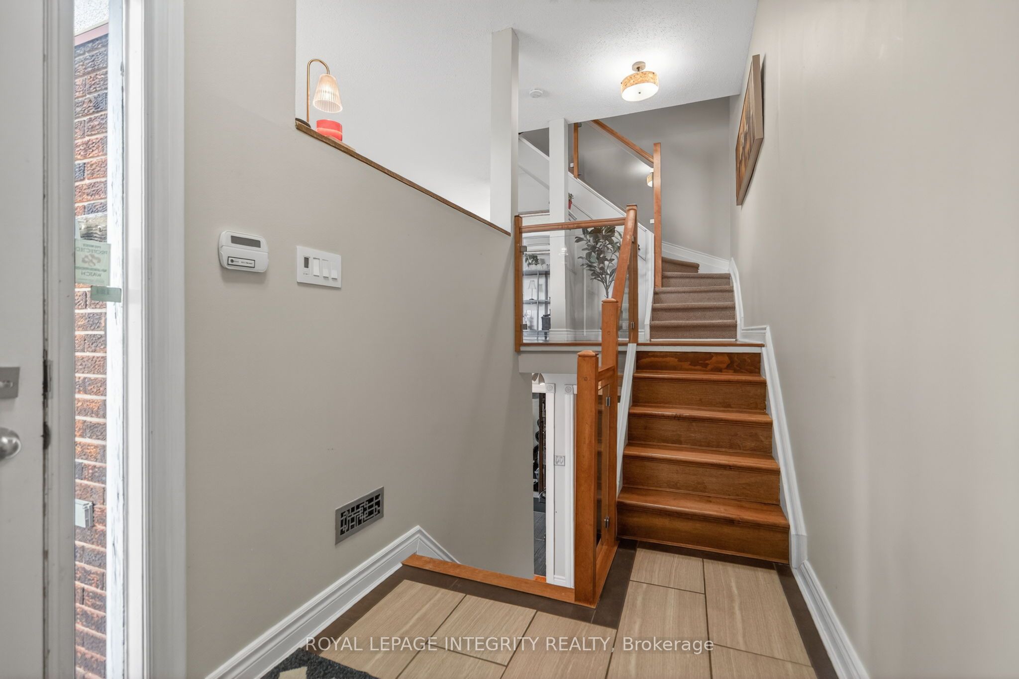Additional image 5 of 24 Westcliffe Road, Ottawa, ON, K2H 7X4