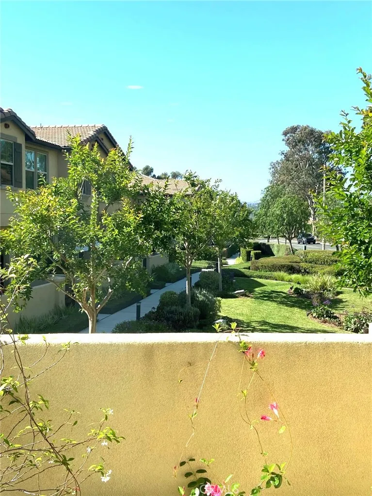 Additional image 108 of 268 S Auburn Heights Ln, Anaheim Hills, CA 92807