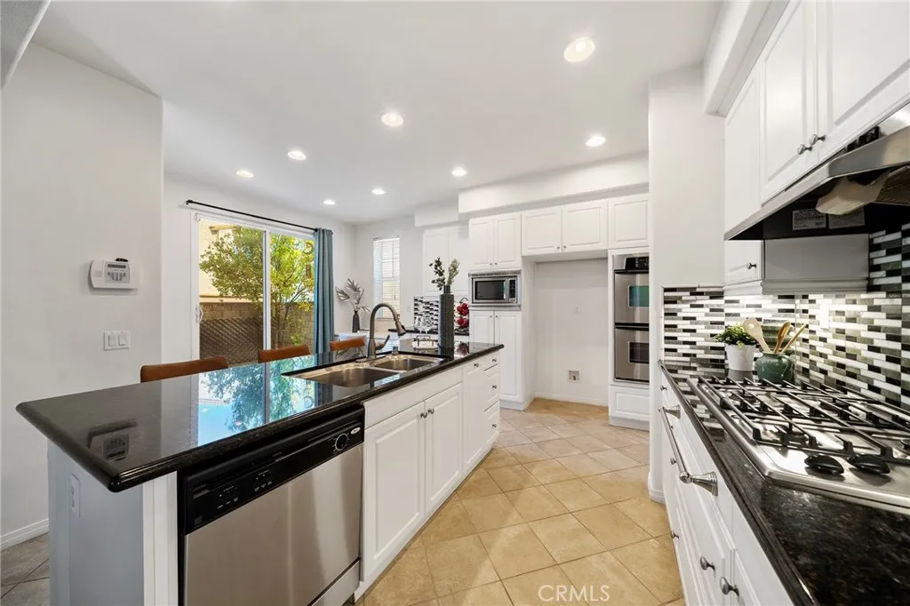Additional image 19 of 661 Lavender Way, Azusa, CA 91702