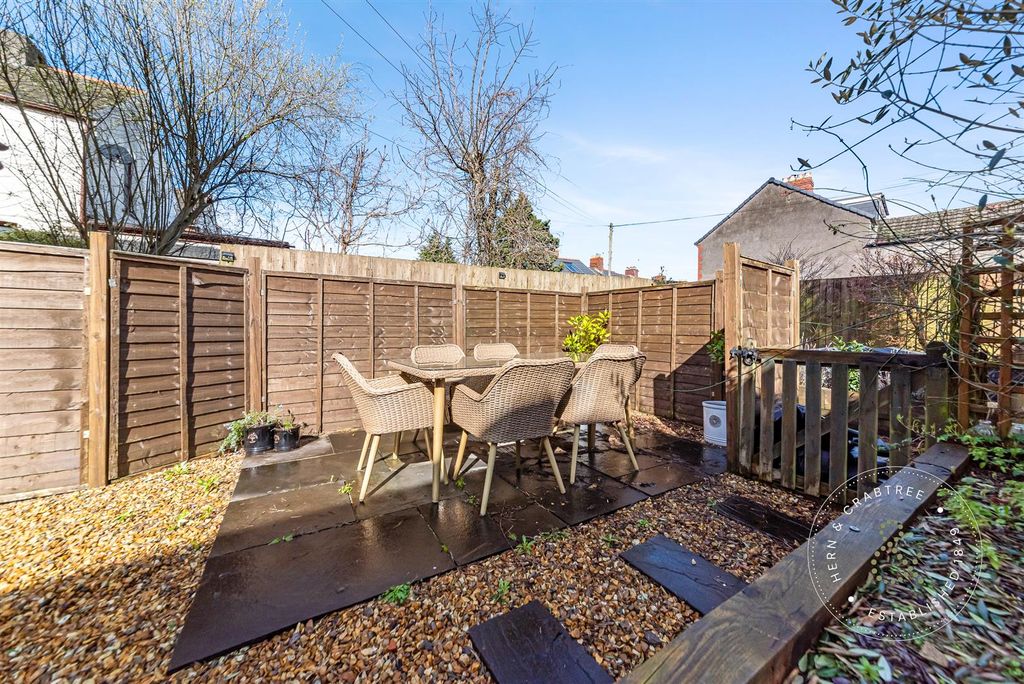 Additional image 26 of 2 bed flat for saleLlandaff Road, Pontcanna, Cardiff CF11