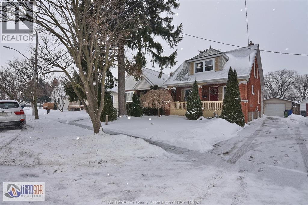 2471 Pillette , Windsor, ON, N8T1P7 photo 2