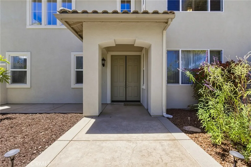 Additional image 2 of 32410 Campo Dr, Temecula, CA 92592