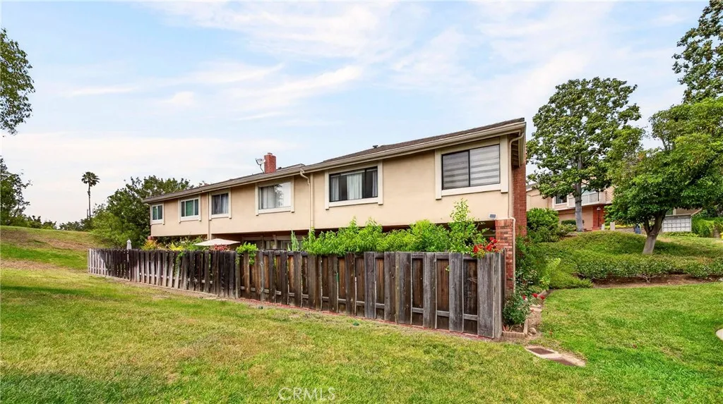 Additional image 112 of 802 W Glenwood Circle, Fullerton, CA 92832