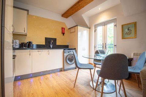 Marlborough Hall, Mapperley Park NG3