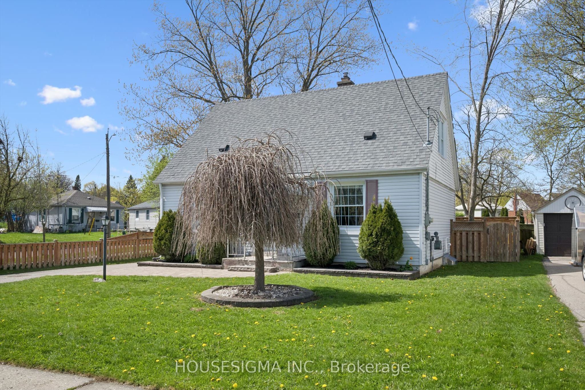Additional image 2 of 46 Seneca Drive, Kitchener, ON, N2M 3G9