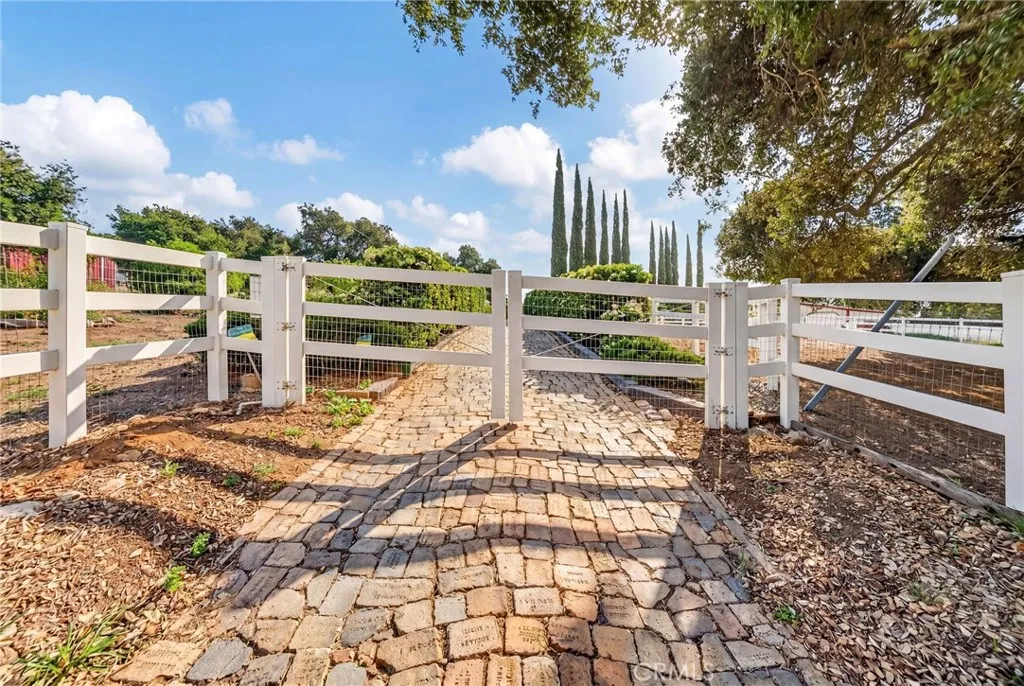 Additional image 85 of 9312 Avenida Altura Bella, Cherry Valley, CA 92223