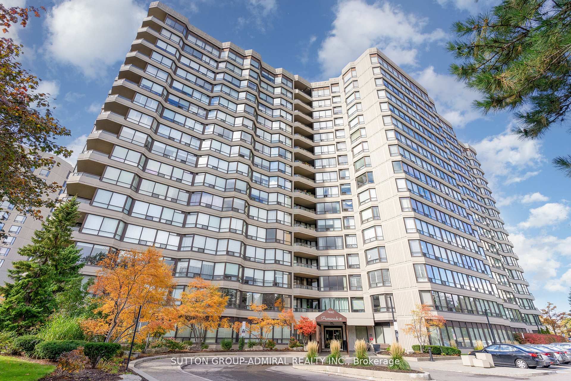 807-7440 Bathurst Street, Vaughan, ON, L4J 7K8