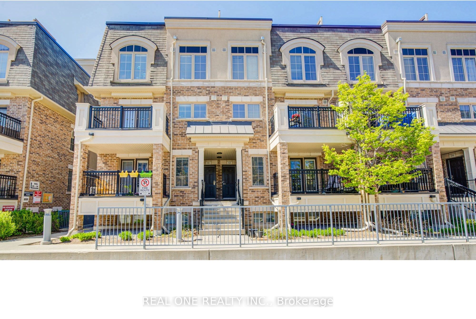 14-2441 Greenwich Drive, Oakville, ON, L6M 0S3