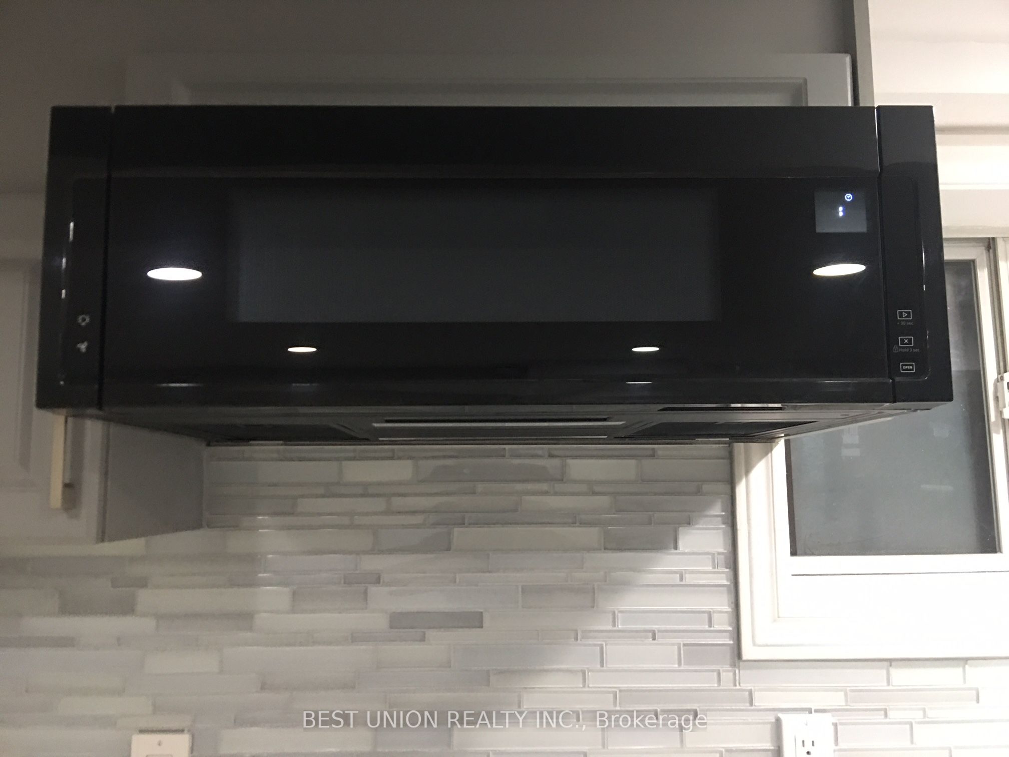 Additional image 6 of Lower-108 Jones Avenue, Toronto, ON, M4M 2Z8