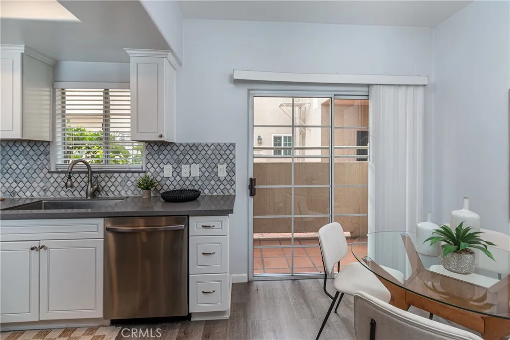 Additional image 13 of 11485 Moorpark Street Unit 15, Studio City, CA 91602