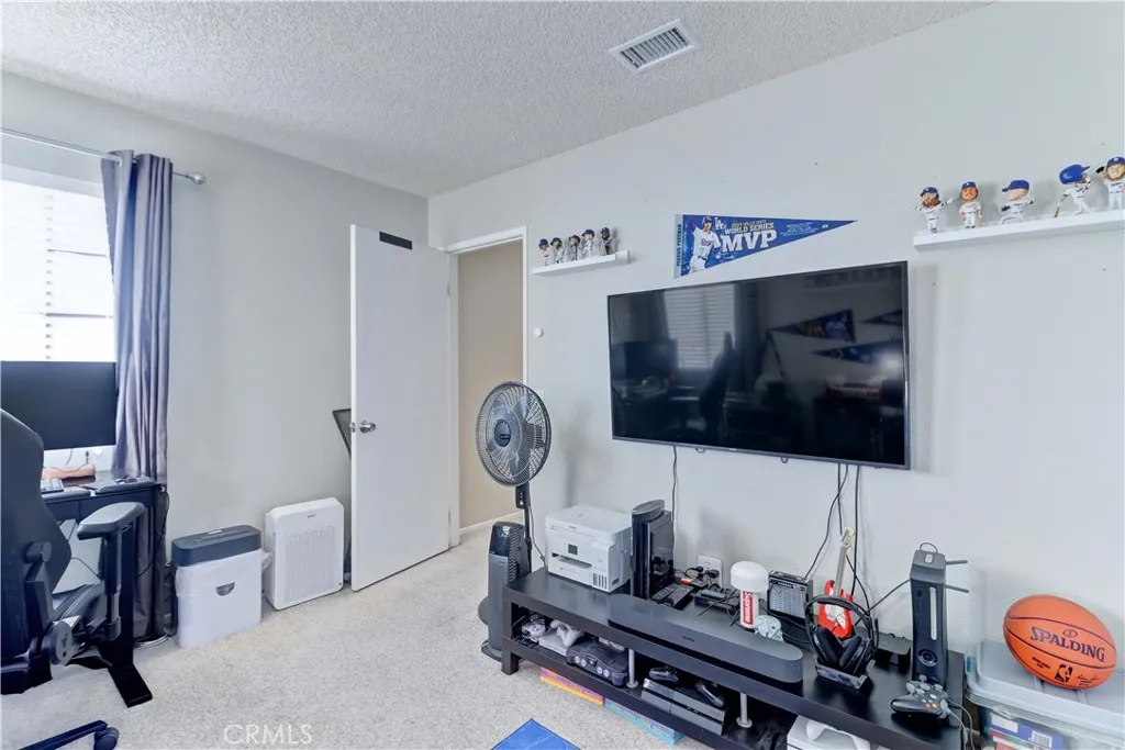 Additional image 80 of 1902 W Westwind St, Colton, CA 92324