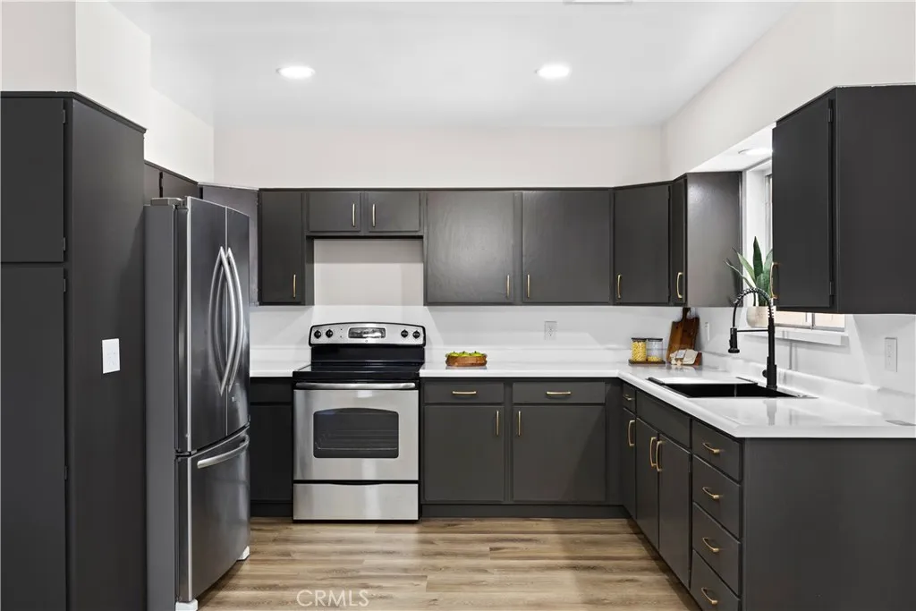 Additional image 14 of 621 S Palm Avenue Unit E, Hemet, CA 92543