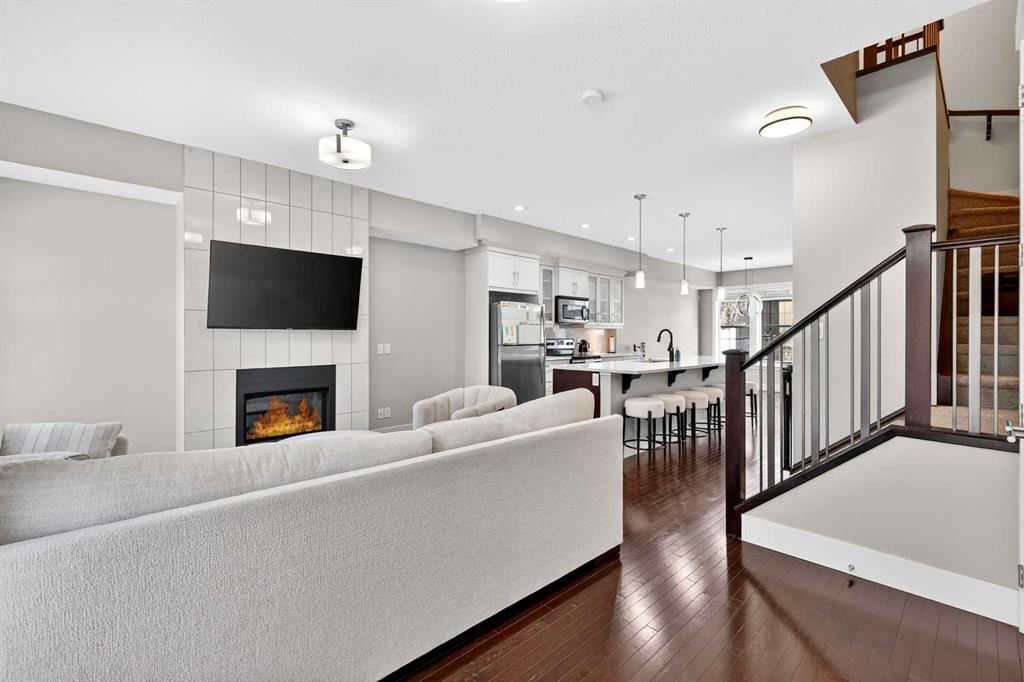 Additional image 4 of 548 Quarry Park Boulevard SE, Calgary, AB, T2C 5E8