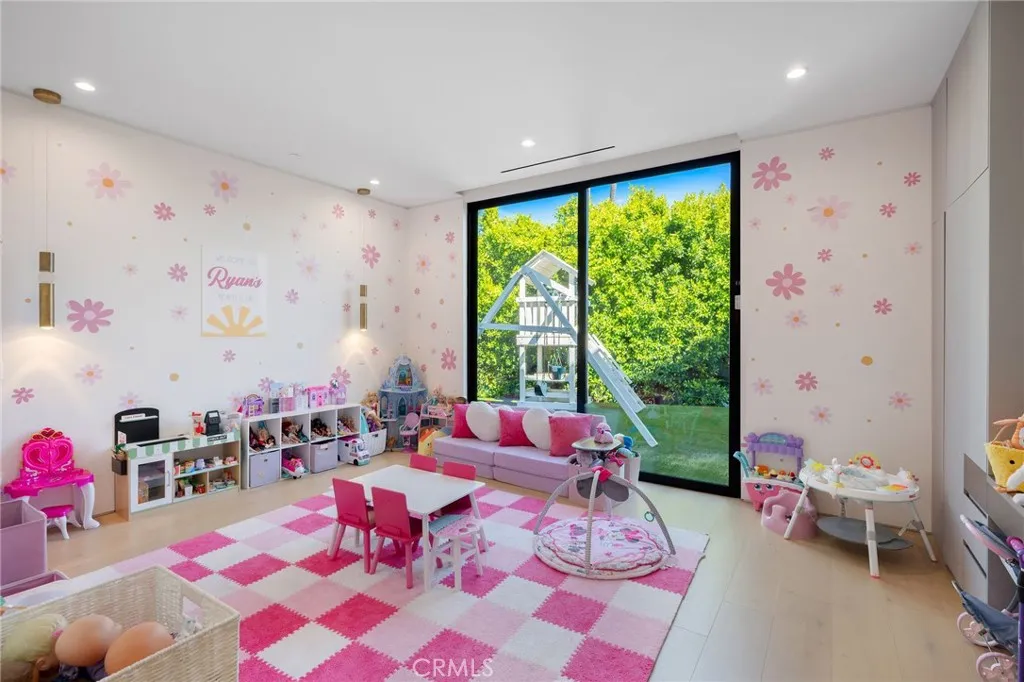 Additional image 107 of 16988 Strawberry Drive, Encino, CA 91436