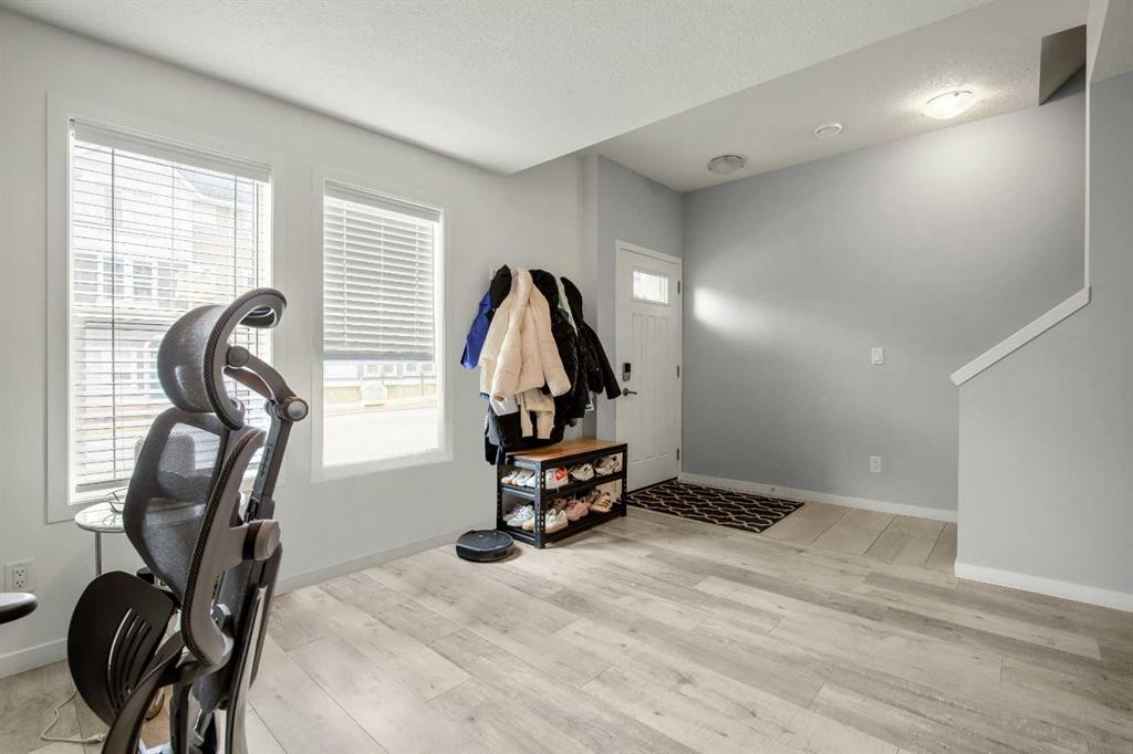 Additional image 6 of 226 South Point Park SW, Airdrie, AB, T4B5C3