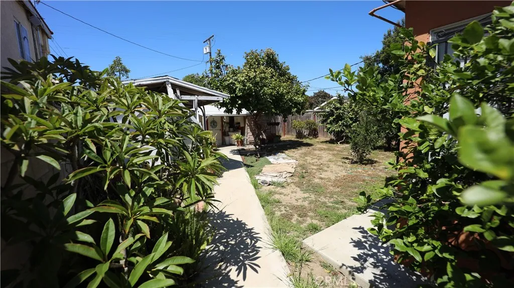 Additional image 32 of 1125 E Salt Lake Street, Long Beach, CA 90806
