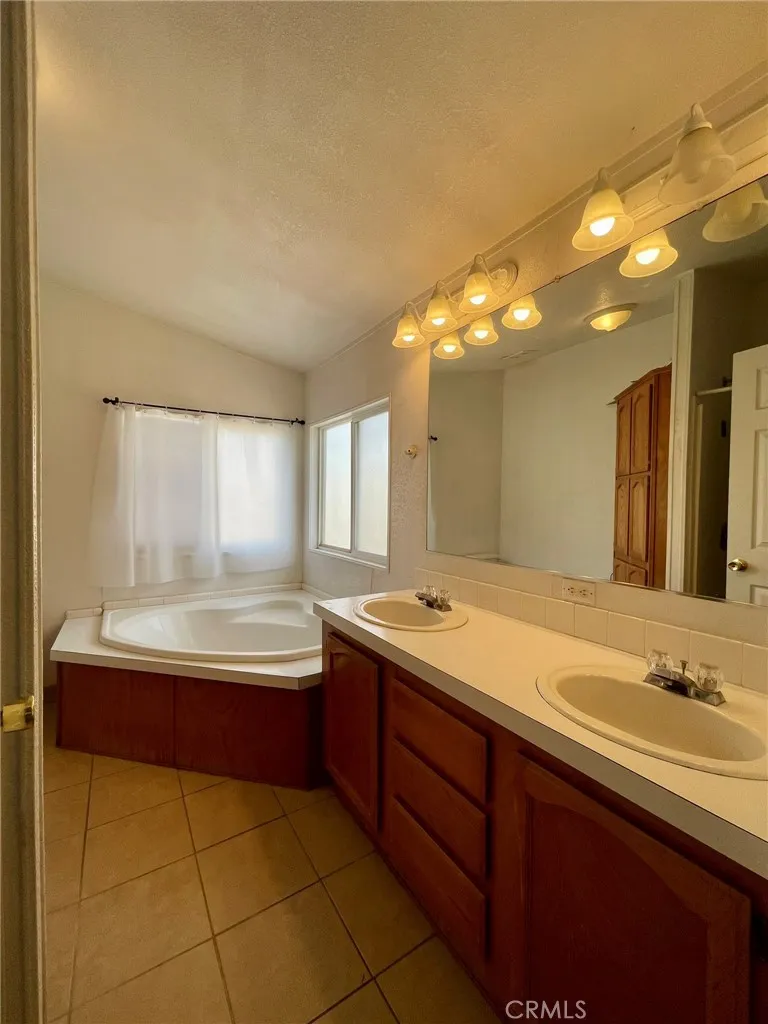 Additional image 42 of 8753 Rose Ave., Atwater, CA 95301
