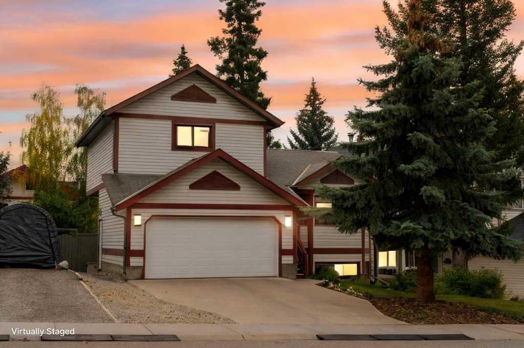 270 Lady Macdonald Drive, Canmore, AB, T1W1H8
