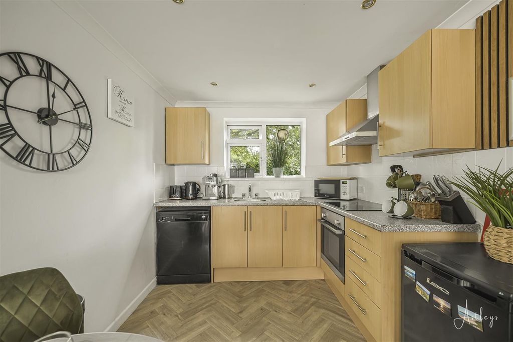 Additional image 7 of 2 bed chalet for saleGower Holiday Village, Monksland Road, Reynoldston, Swansea SA3
