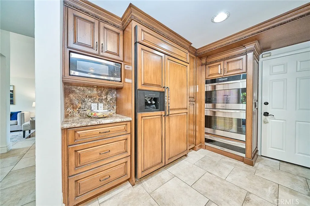 Additional image 52 of 15 Ensueno E, Irvine, CA 92620