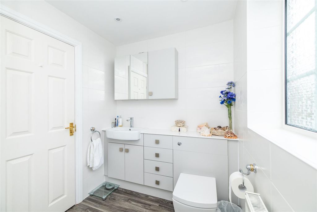 Additional image 23 of 4 bed detached house for saleWoodland Park, Oulton, Leeds LS26