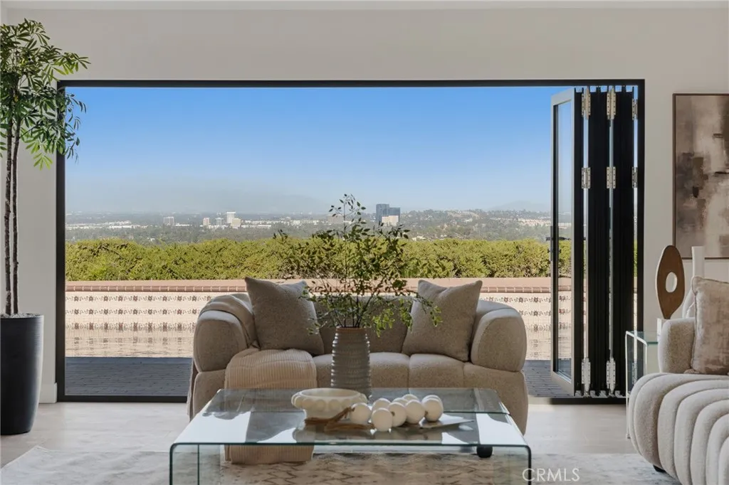 Additional image 12 of 6052 Maury Avenue, Woodland Hills, CA 91367