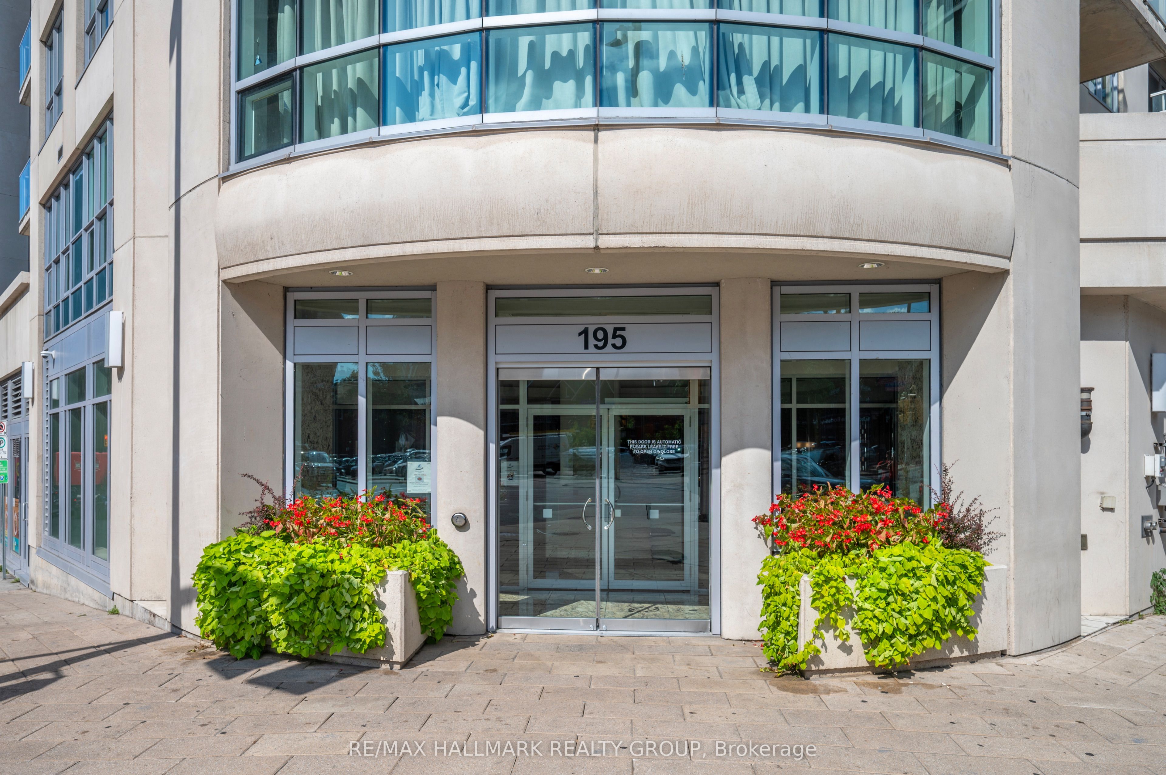 Additional image 2 of 2602-195 Besserer Street, Ottawa, ON, K1N 0B6