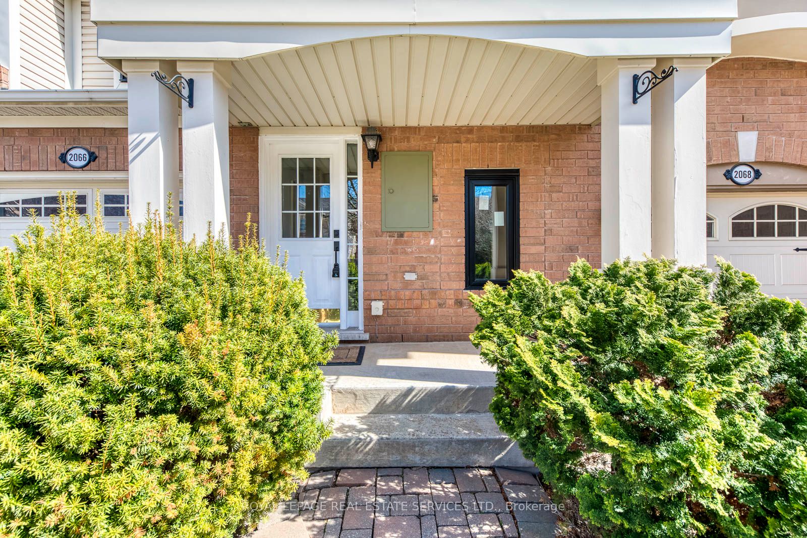 Additional image 5 of 2066 Broadleaf Crescent, Burlington, ON, L7L 6S4