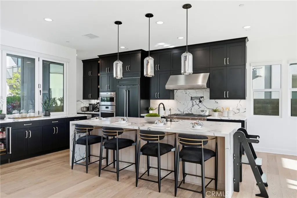 Additional image 11 of 124 Chant, Irvine, CA 92618