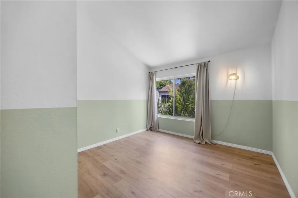 Additional image 13 of 1330 Cabrillo Park Dr Unit F, Santa Ana, CA 92701