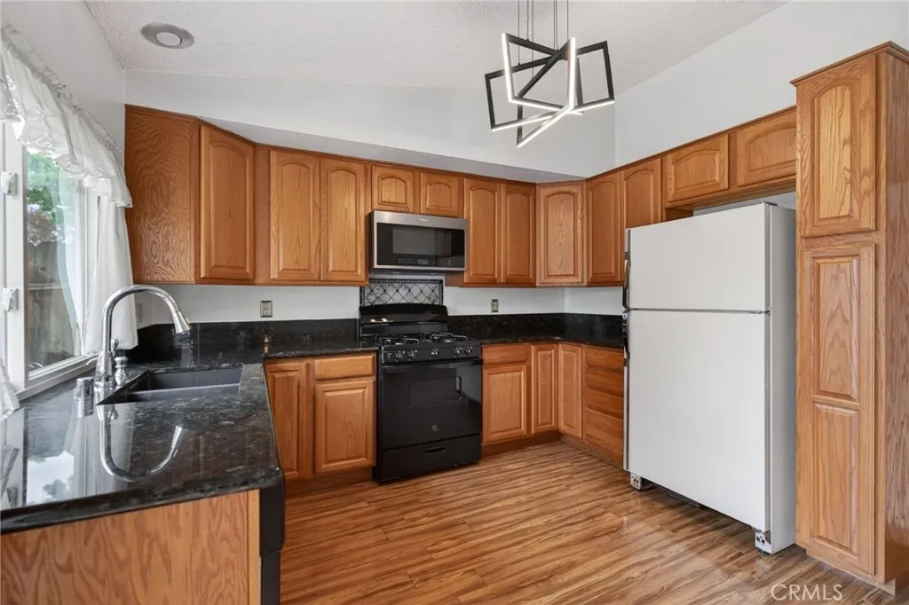 Additional image 37 of 6305 La Mirada Way, Riverside, CA 92504