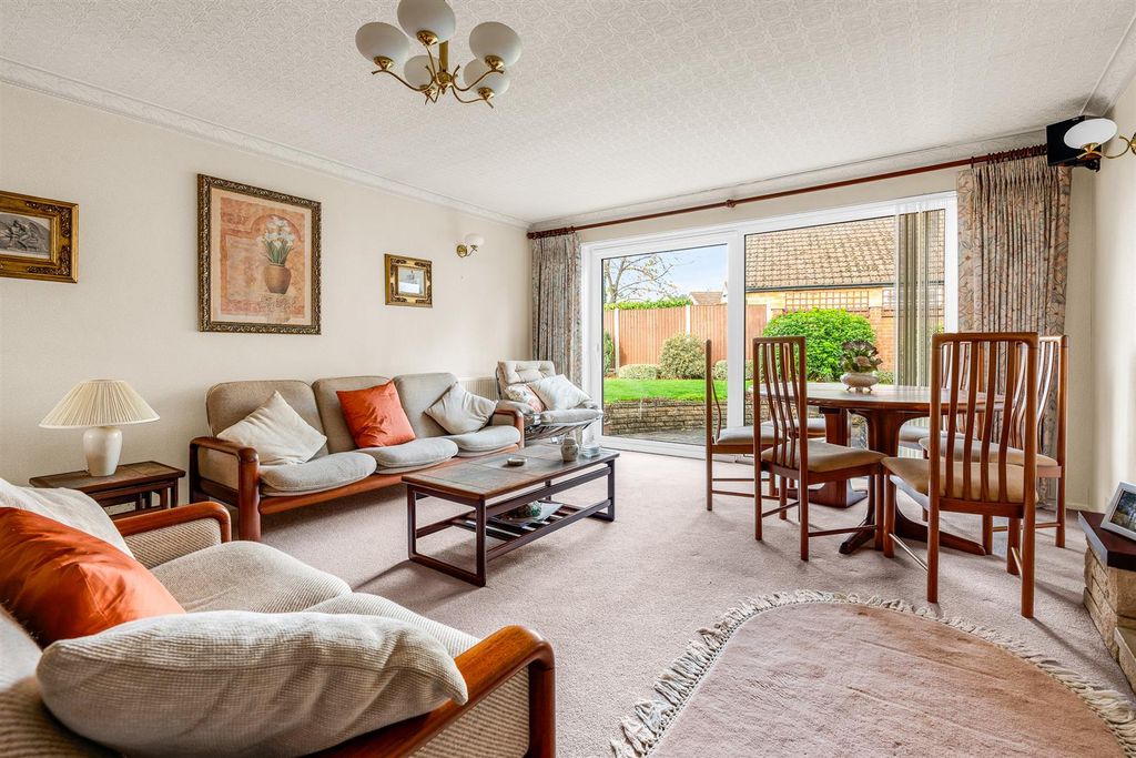 Additional image 4 of 2 bed bungalow for saleWentworth Road, Hertford SG13