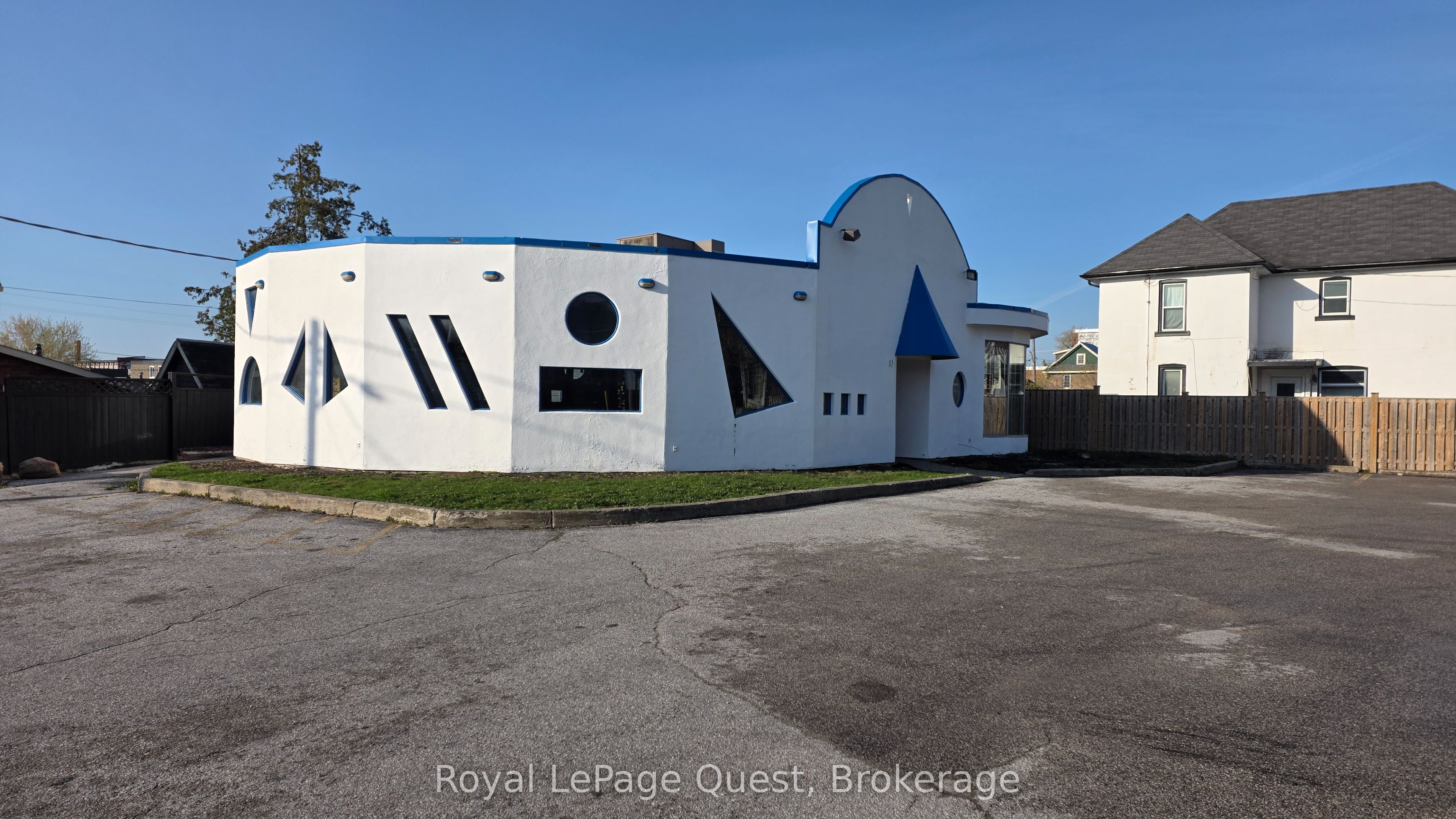 83 Mississaga Street W, Orillia, ON, L3V 3A9